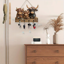 Load image into Gallery viewer, Highland Cow Wooden Key Holder Decor