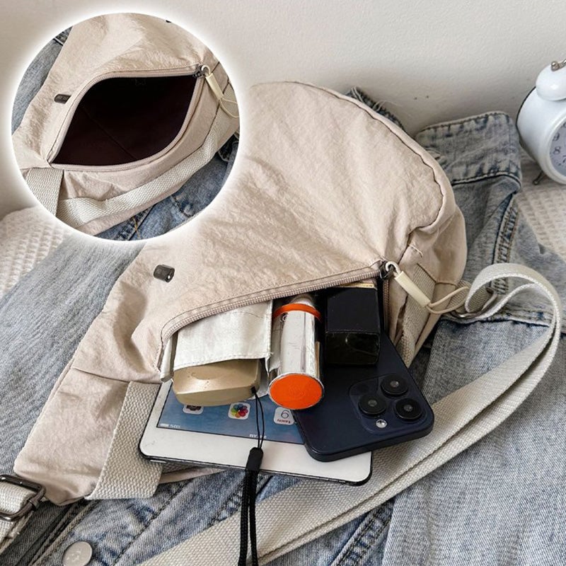Simple And Lightweight Crossbody Bag