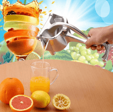 Load image into Gallery viewer, 🍸50% OFF🍹Fruit Juice Squeezer
