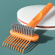 Load image into Gallery viewer, Comb Cleaning Brush