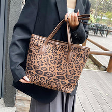 Load image into Gallery viewer, Leopard Print Tote Bag