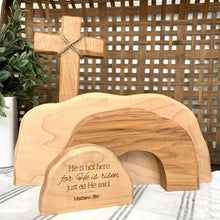 Load image into Gallery viewer, Easter Scene Wooden Decoration