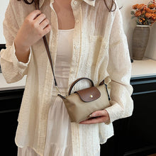 Load image into Gallery viewer, Women's Simple Flap Crossbody Bag