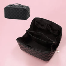 Load image into Gallery viewer, Vintage Pattern Handheld Makeup Bag