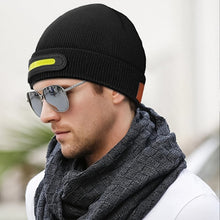 Load image into Gallery viewer, Smart Beanie with 3-Stage LED Lighting