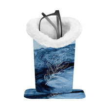 Load image into Gallery viewer, Magnetic Plush Storage Pouch