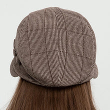 Load image into Gallery viewer, Women's Elegant Plaid Pattern Bow Decor Beret