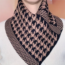 Load image into Gallery viewer, Fashionable Versatile Triangle Scarf