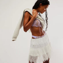 Load image into Gallery viewer, Elegant High-Waist Lace Skirt
