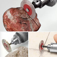 Load image into Gallery viewer, Small Stone Carving