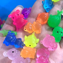 Load image into Gallery viewer, Mini Glow-In-The-Dark Animal Figurines Blind Bags
