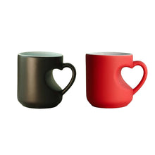 Load image into Gallery viewer, Heart-shaped Color-changing Ceramic Mug