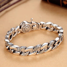 Load image into Gallery viewer, Six-Syllable Mantra Spinner Bracelet