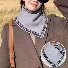 Load image into Gallery viewer, Fashionable Versatile Triangle Scarf