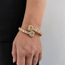 Load image into Gallery viewer, Heart-shaped Bracelet Jewelry