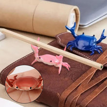 Load image into Gallery viewer, 🦀 Crab Weightlifting Pen Holder