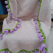 Load image into Gallery viewer, Rose Bouquet Blanket