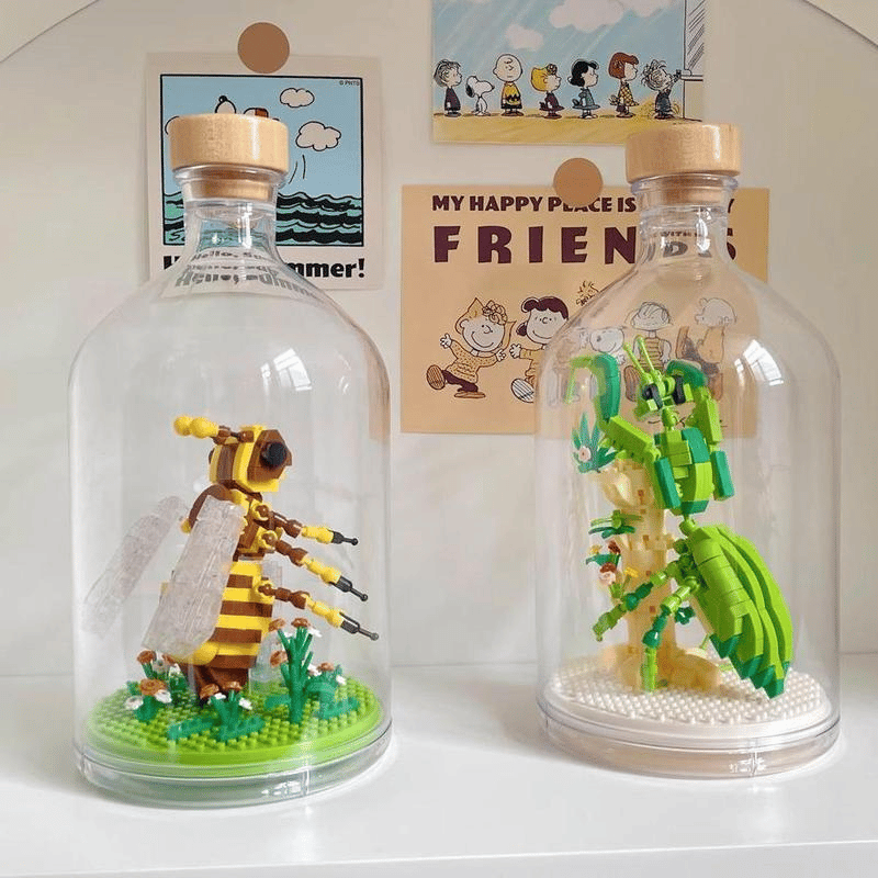 Insect Collection Building Blocks with Glass Display Bottle