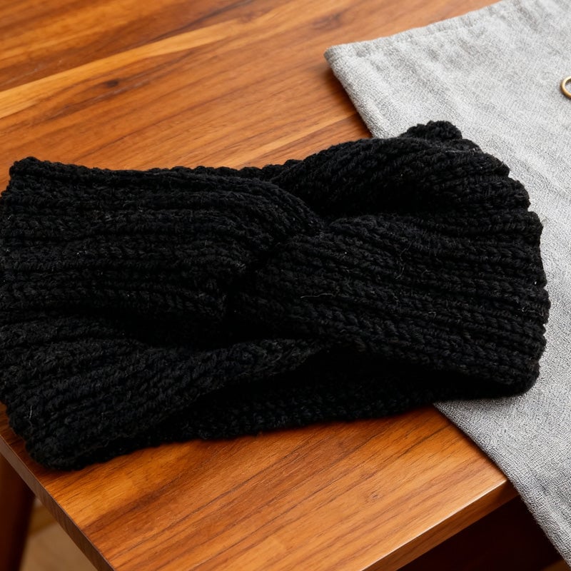 Hand-Knitted Warm Yarn Headband