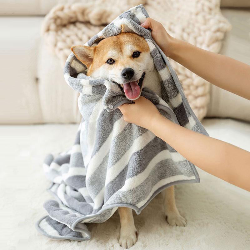 Striped Pattern Pet Bath Towel
