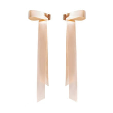 Load image into Gallery viewer, Magnetic Bow Hair Clip