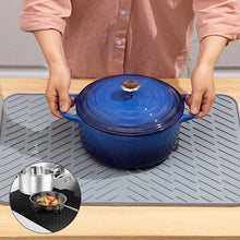 Load image into Gallery viewer, Large Size Silicone Dish Drying Mat