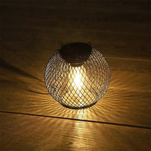 Load image into Gallery viewer, Solar Garden Lantern