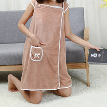 Load image into Gallery viewer, Women's Coral Fleece Bathrobe