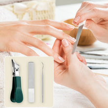 Load image into Gallery viewer, Three Sets Of Eagle Beak Beveled Nail Clippers