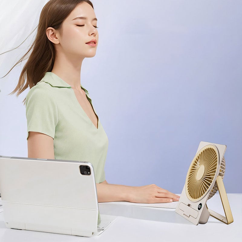 Ultra-Thin Card Fan