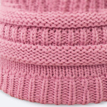 Load image into Gallery viewer, Soft Knit Ponytail Cap