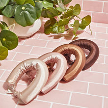 Load image into Gallery viewer, Satin Heatless Curling Rod