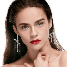 Load image into Gallery viewer, Halloween Horror Personality Skull Earrings