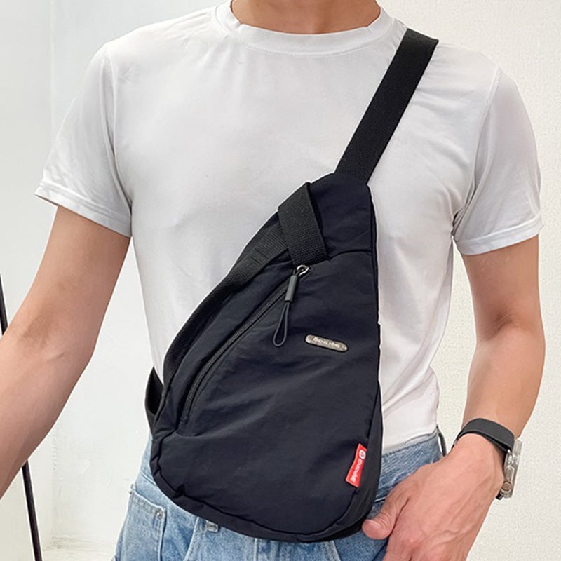 Simple And Lightweight Crossbody Bag