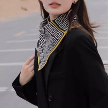 Load image into Gallery viewer, Fashionable Versatile Triangle Scarf