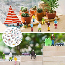 Load image into Gallery viewer, Random Color Mini Capsule Figurine