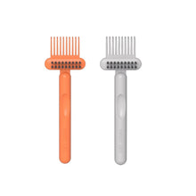 Load image into Gallery viewer, Comb Cleaning Brush