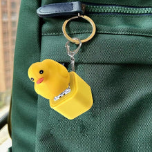 Load image into Gallery viewer, Duck Quacking Keychain