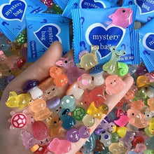 Load image into Gallery viewer, Mini Glow-In-The-Dark Animal Figurines Blind Bags