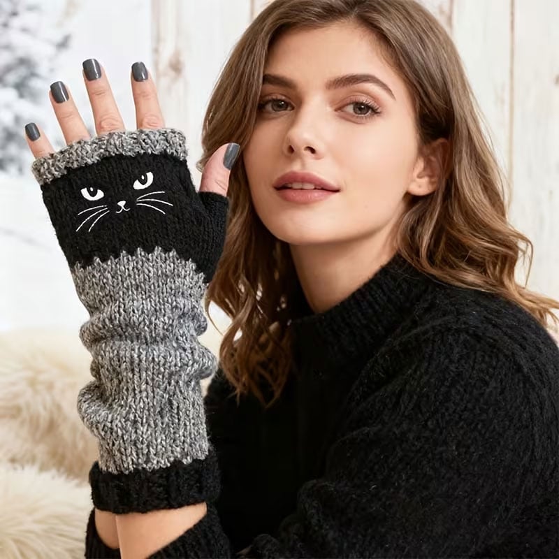 Cat fingerless gloves