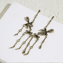 Load image into Gallery viewer, Halloween Horror Personality Skull Earrings