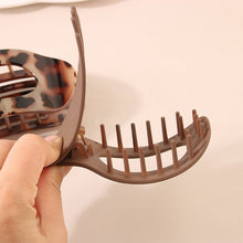 Load image into Gallery viewer, Summer Sale Simple Elegant Duckbill Hair Clip