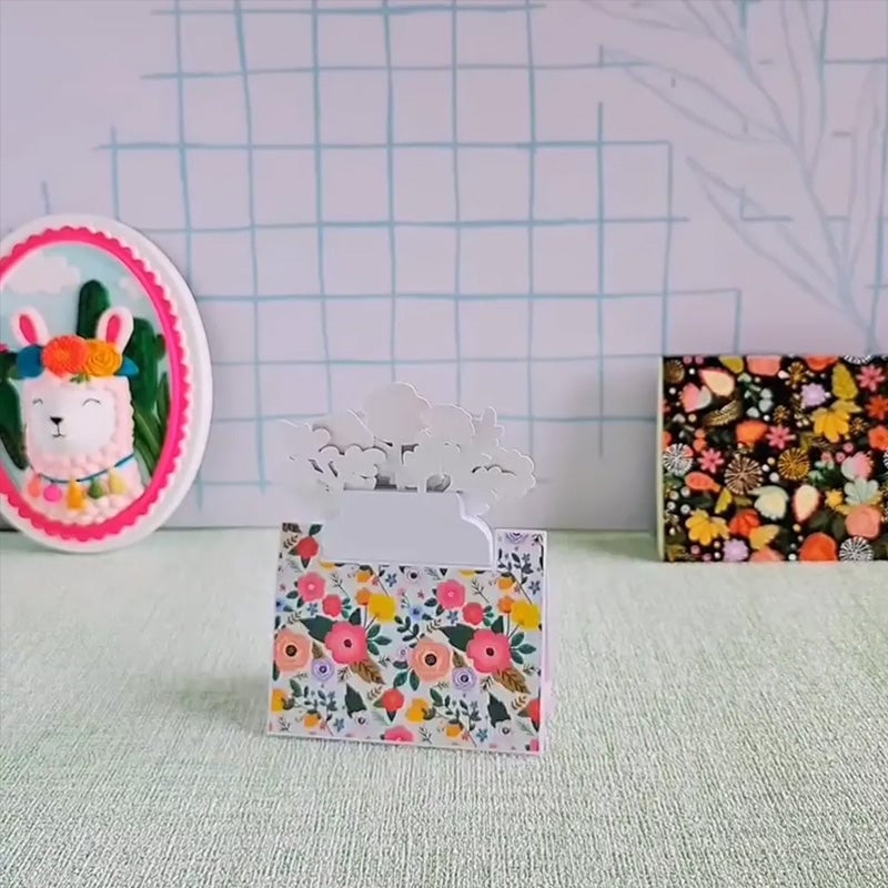 2025 Bloomy Flowers Desk Calendar📅