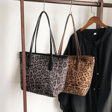 Load image into Gallery viewer, Leopard Print Tote Bag