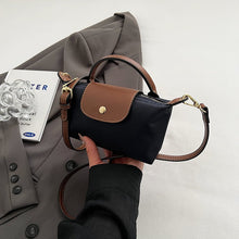 Load image into Gallery viewer, Women's Simple Flap Crossbody Bag
