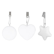 Load image into Gallery viewer, LED Heart Light Keychain