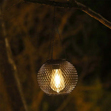 Load image into Gallery viewer, Solar Garden Lantern